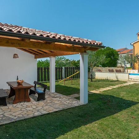 Spacious Four-Bedroom Villa Marija Klostar المظهر الخارجي الصورة