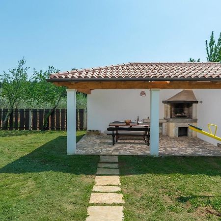 Spacious Four-Bedroom Villa Marija Klostar المظهر الخارجي الصورة
