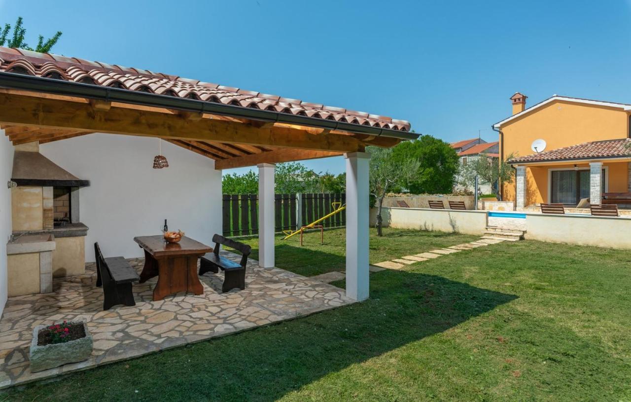 Spacious Four-Bedroom Villa Marija Klostar المظهر الخارجي الصورة