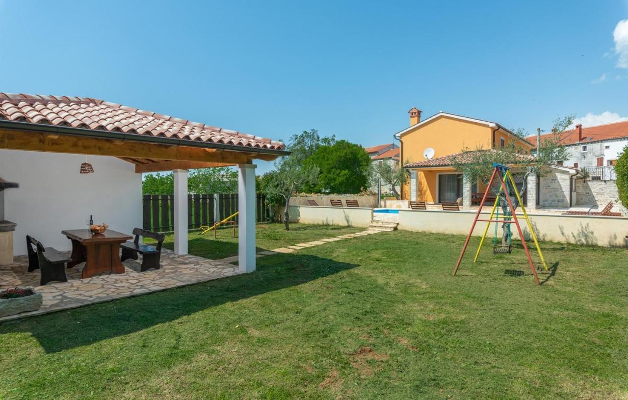 Spacious Four-Bedroom Villa Marija Klostar المظهر الخارجي الصورة